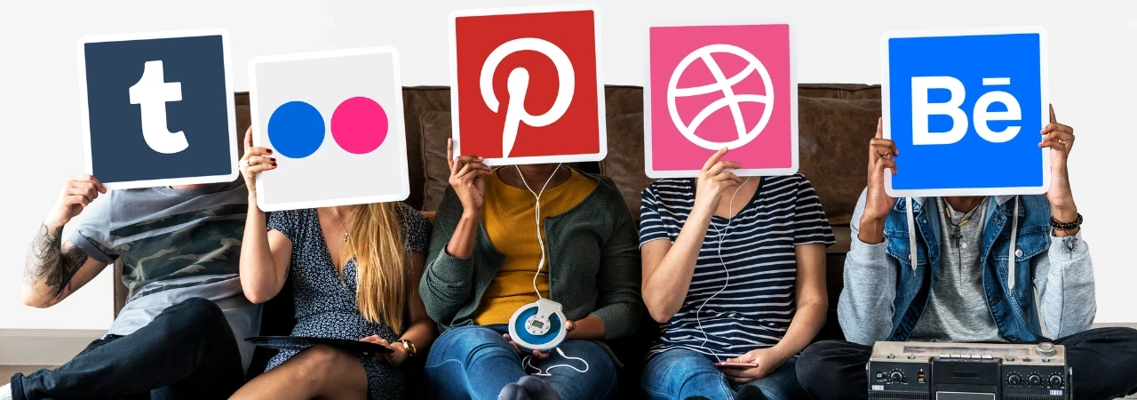 4 Ways to Connect Social Personas to Customer Accounts and Deliver Seamless Experiences